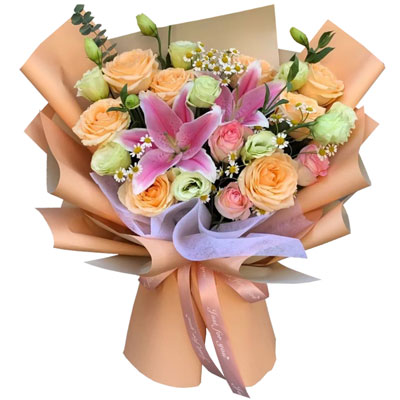汕尾11朵玫瑰桔梗百合，陪你每个季节
